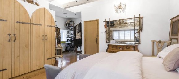 3 bedrooms House in London, United Kingdom No. 6637 10