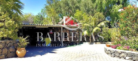 4 bedrooms House in San Miguel de Abona, Spain No. 129979 79