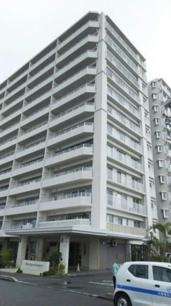 Apartamento de 3 dormitorios en Okinawa, Japan No. 7863