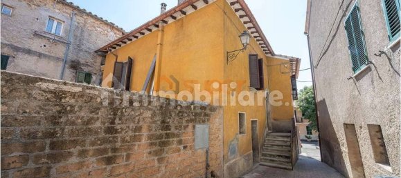 2 bedrooms House in Perugia, Italy No. 302965 14