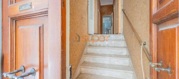 2 bedrooms House in Perugia, Italy No. 302965 3