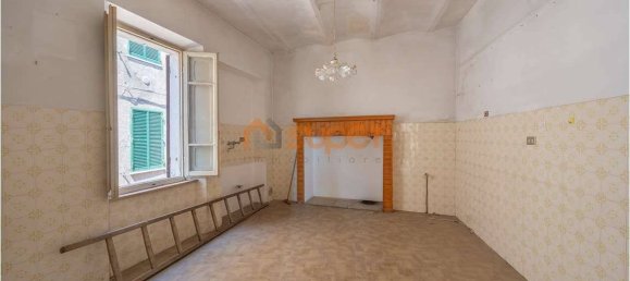 2 bedrooms House in Perugia, Italy No. 302965 4