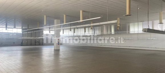 2100m² Warehouse in Scandicci, Italy No. 353684 8