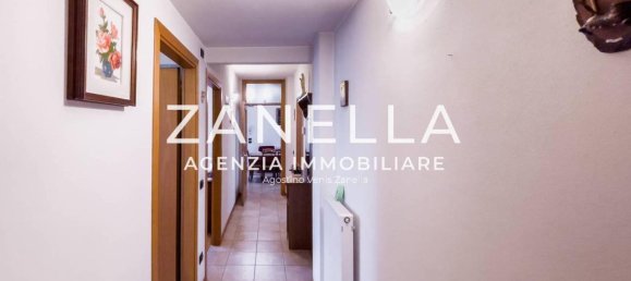 10-salle Villa à Resana, Italy No. 152407 28