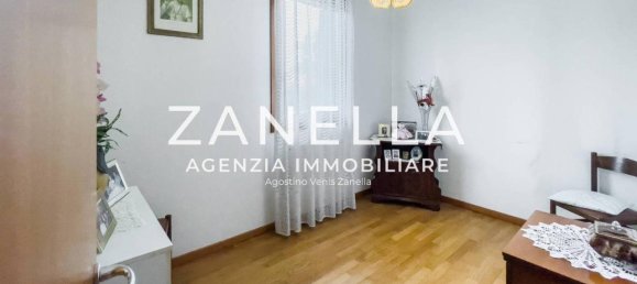 10-salle Villa à Resana, Italy No. 152407 35