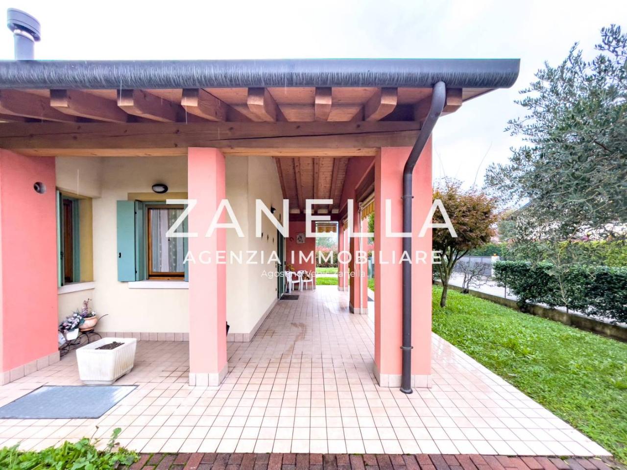 10-salle Villa à Resana, Italy No. 152407