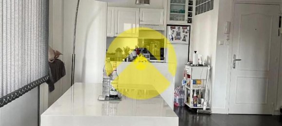 Apartamento de 2 dormitorios en Bourges, France No. 158835 3