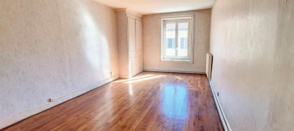 3 Schlafzimmer Wohnung in Sainte-Foy-les-Lyon, France, Nr. 337903 10
