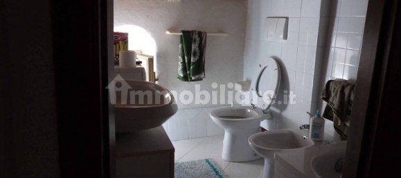 1 bedroom House in Ortona dei Marsi, Italy No. 250992 14