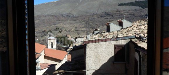 1 bedroom House in Ortona dei Marsi, Italy No. 250992 19