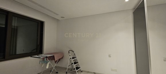 Вилла с 4 спальнями в Трахони, Кипр № 3213 10