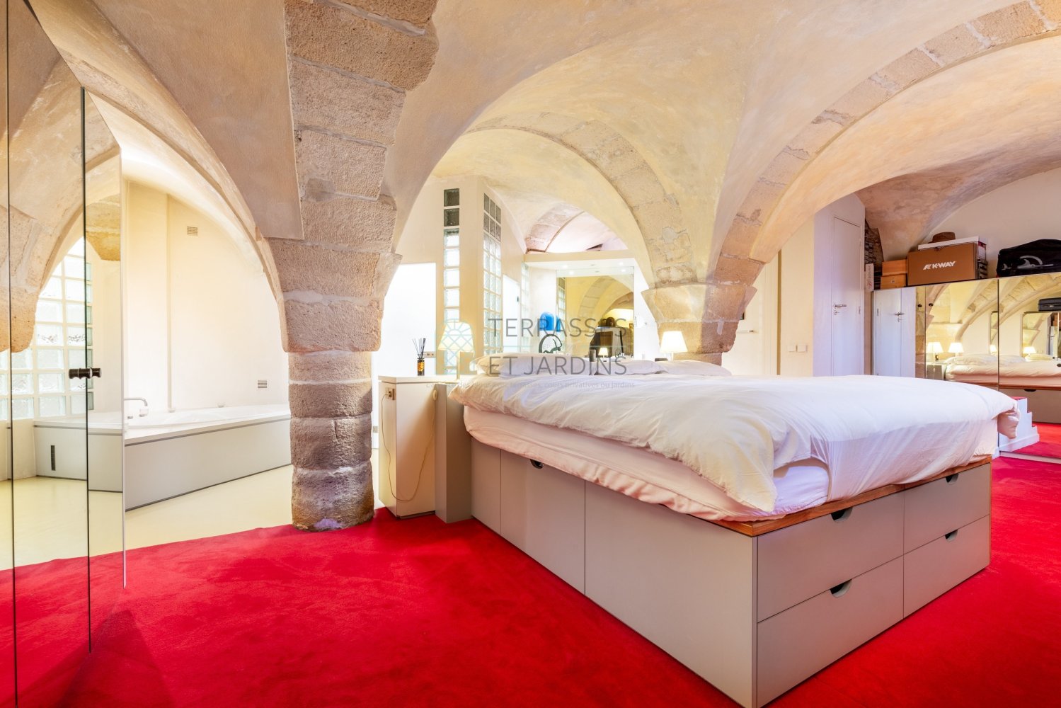 2 Schlafzimmer Wohnung in Paris, France, Nr. 178019