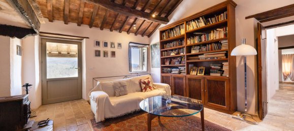 8 bedrooms House in Città di Castello, Italy No. 63822 17