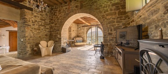 8 bedrooms House in Città di Castello, Italy No. 63822 11