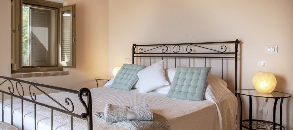 8 bedrooms House in Città di Castello, Italy No. 63822 31