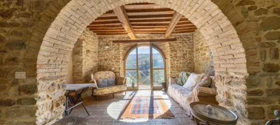 8 bedrooms House in Città di Castello, Italy No. 63822 2