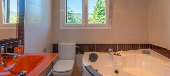 4 غرف نوم منزل في Basque Autonomous Community, Spain رقم 148971 19