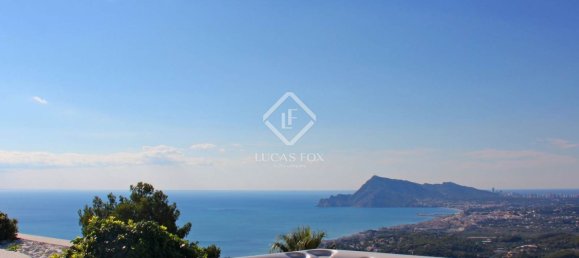 3 bedrooms Penthouse in Altea, Spain No. 92668 2