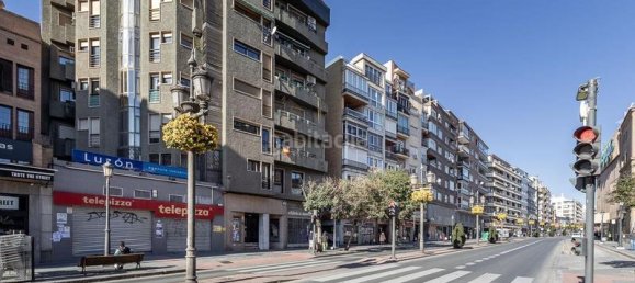 3 chambres Appartement à Granada, Spain No. 26012 24