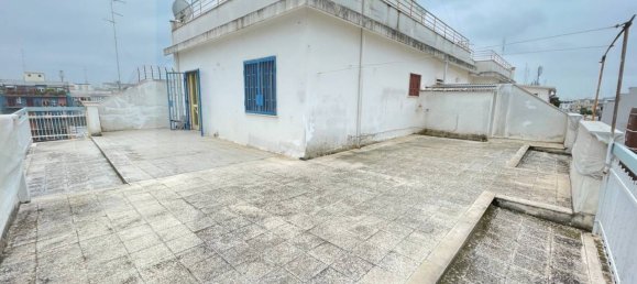 2-Zimmer Penthouse in Bari, Italy, Nr. 22053 14