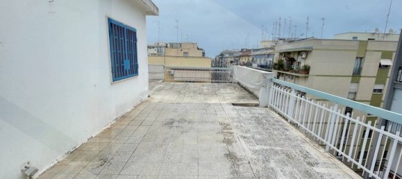2-Zimmer Penthouse in Bari, Italy, Nr. 22053 11