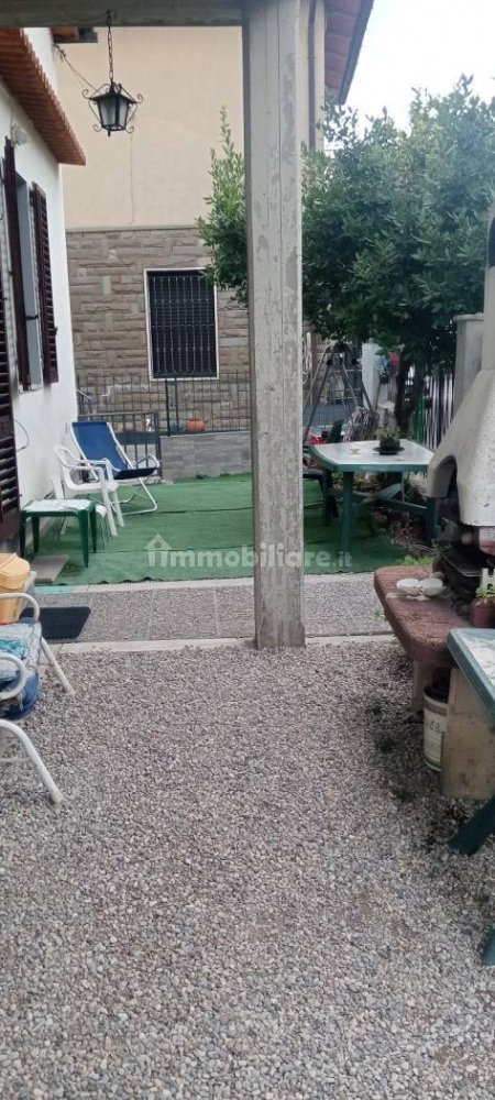 2 bedrooms Apartment in Calenzano, Italy No. 264622