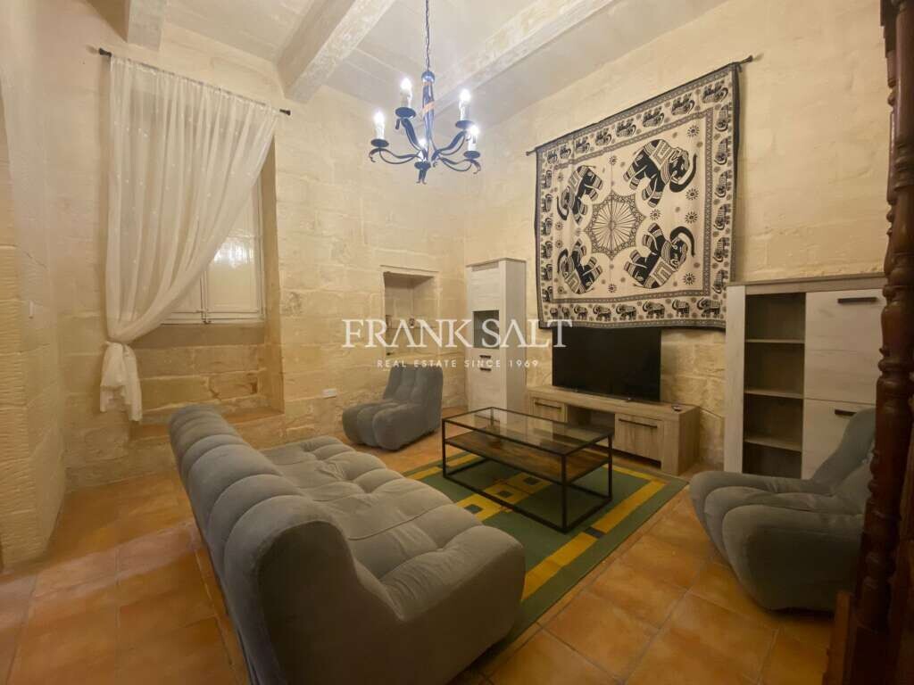 3 bedrooms Townhouse in Zabbar, Malta No. 11097