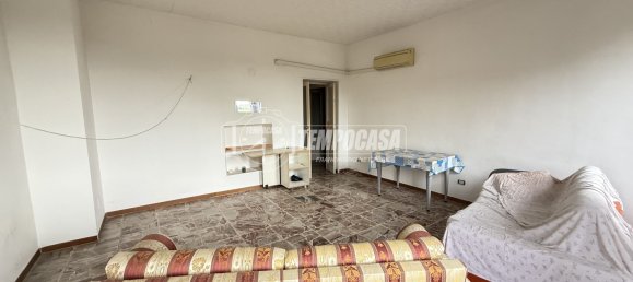 2 Schlafzimmer Wohnung in Pieve Emanuele, Italy, Nr. 328665 5