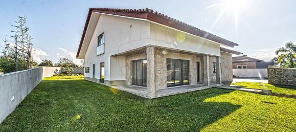 3 bedrooms House in Viana do Castelo, Portugal No. 27051 22