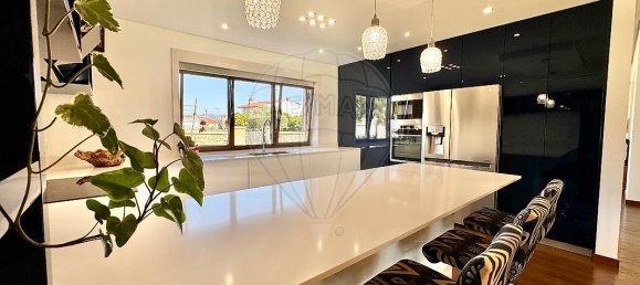 3 bedrooms House in Viana do Castelo, Portugal No. 27051 2