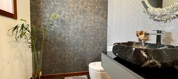 3 bedrooms House in Viana do Castelo, Portugal No. 27051 18