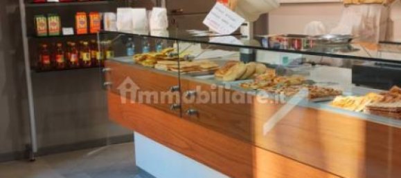 2-Zimmer Gewerbliche Immobilie in Canzo, Italy, Nr. 138164 6