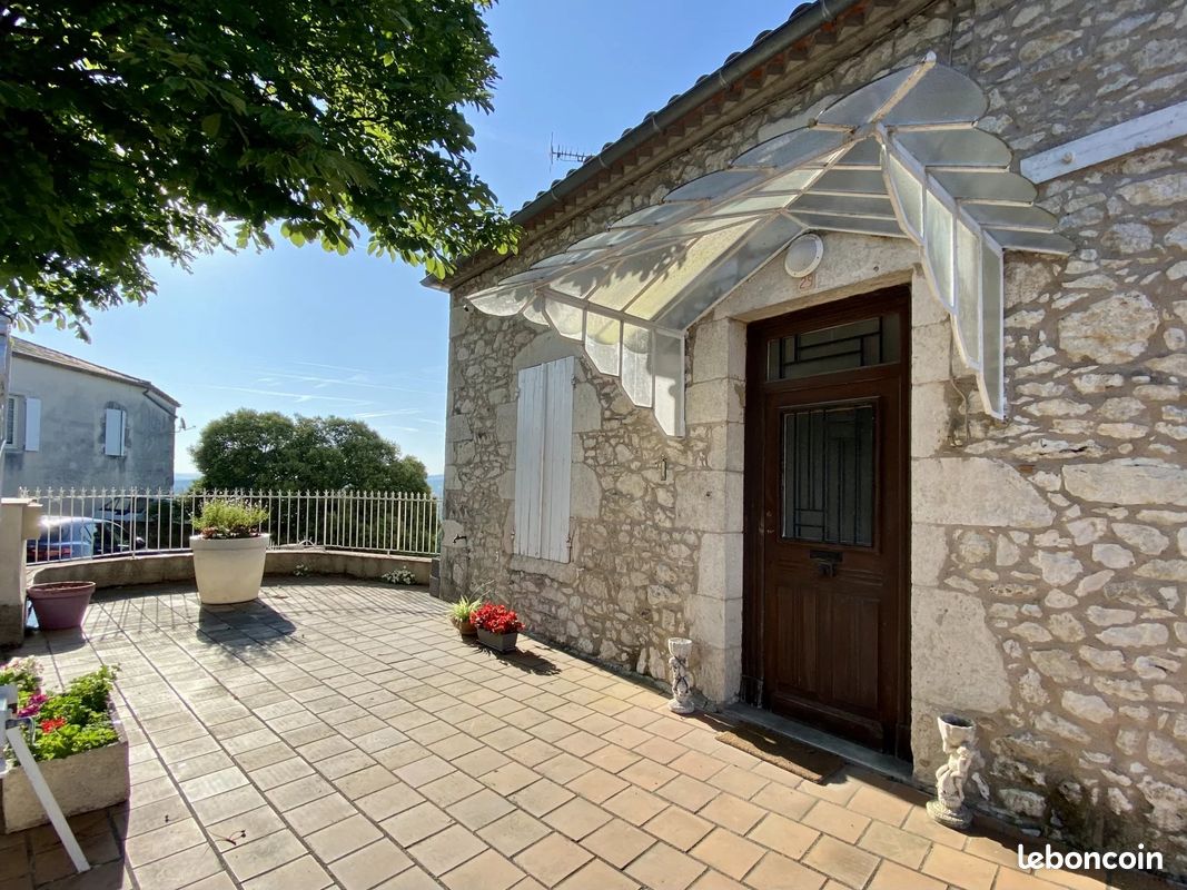 5 bedrooms Apartment in Monflanquin, France No. 335873