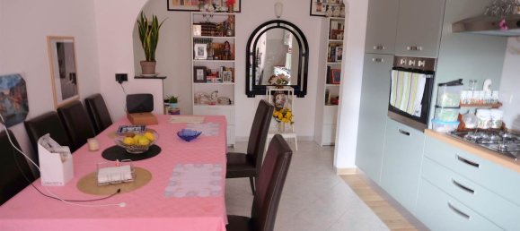 2 Schlafzimmer Wohnung in Paderno Dugnano, Italy, Nr. 360519 3