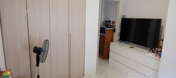 2 Schlafzimmer Wohnung in Paderno Dugnano, Italy, Nr. 360519 11