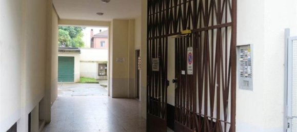 2 Schlafzimmer Wohnung in Paderno Dugnano, Italy, Nr. 360519 16