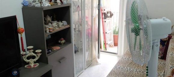 2 Schlafzimmer Wohnung in Paderno Dugnano, Italy, Nr. 360519 12