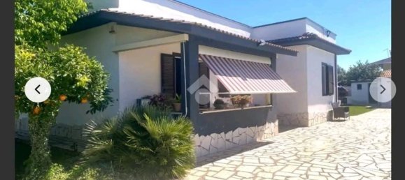 4 rooms Villa in Anzio, Italy No. 33997 3