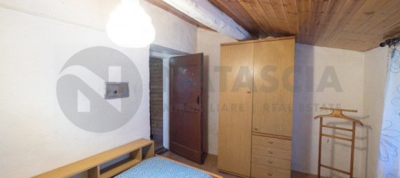 5 bedrooms House in Pelago, Italy No. 199614 24