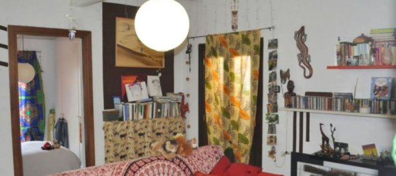 3 rooms Apartment in Castiglione del Lago, Italy No. 170351 2