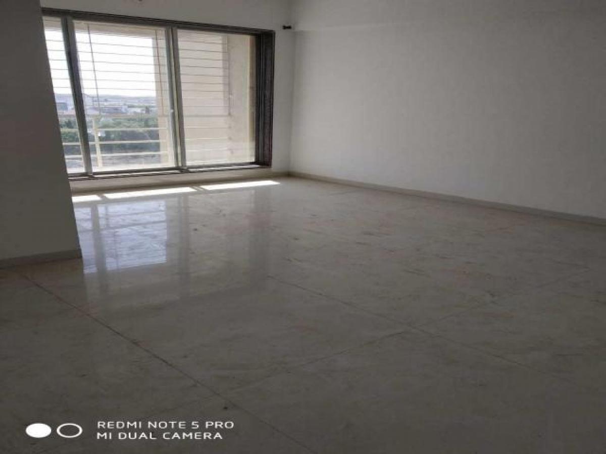 2 bedrooms House in Mumbai, India No. 27351