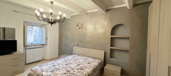 3 rooms Apartment in Alvito, Italy No. 161044 12