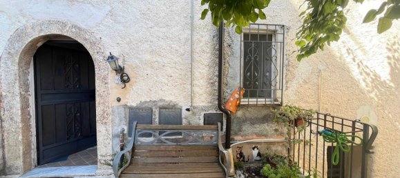 3 rooms Apartment in Alvito, Italy No. 161044 13