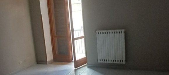6 rooms House in Montemiletto, Italy No. 266511 5