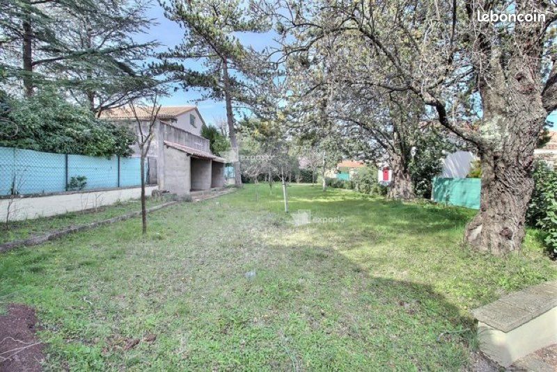 Grundstück in Gard, France, Nr. 289037