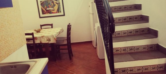 Квартира с 2 комнатами в Кастелламмаре дель Гольфо, Италия № 258754 5