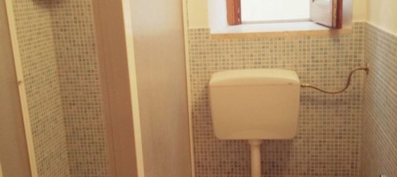 Квартира с 2 комнатами в Кастелламмаре дель Гольфо, Италия № 258754 8