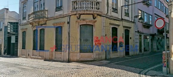 459m² Building in Santarem, Portugal No. 57234 2