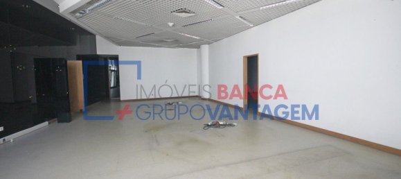 459m² Building in Santarem, Portugal No. 57234 10