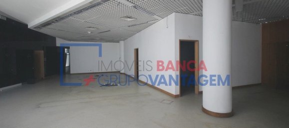 459m² Building in Santarem, Portugal No. 57234 7